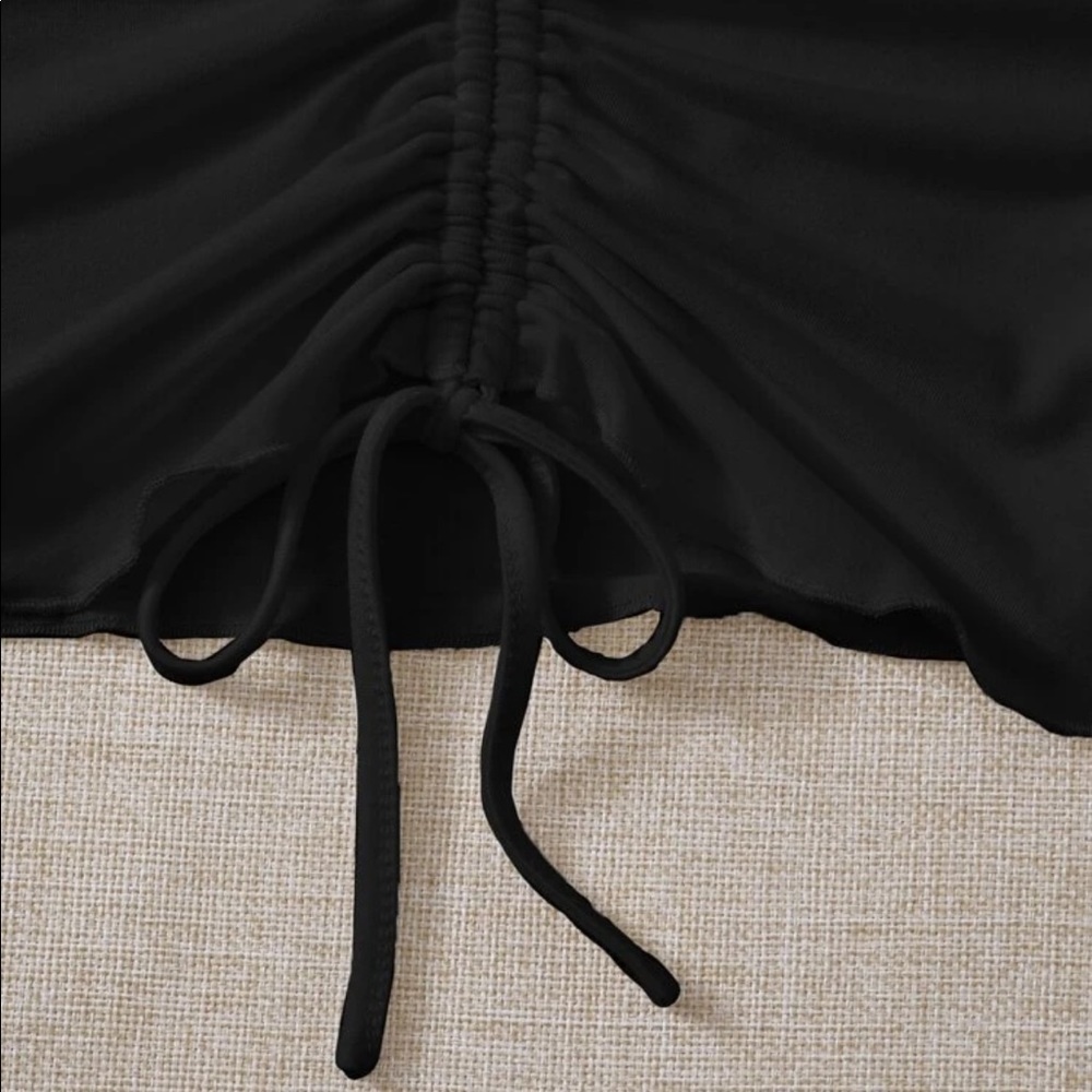 Shein Black Cropped Drawstring Ruched Tee, Size M - Picture 4 of 6